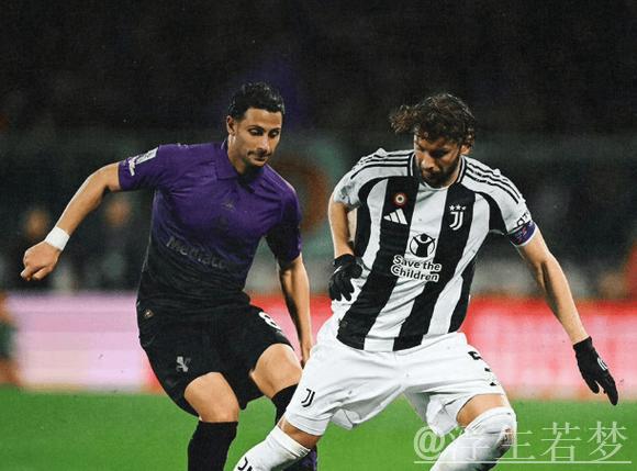 佛罗伦萨3-0击败尤文,戈森斯建功,法乔利献两助攻,尤文两连败距榜首9分。 佛罗伦萨3-0击败尤文,戈森斯建功,法乔利献两助攻,尤文两连败距榜首9分。