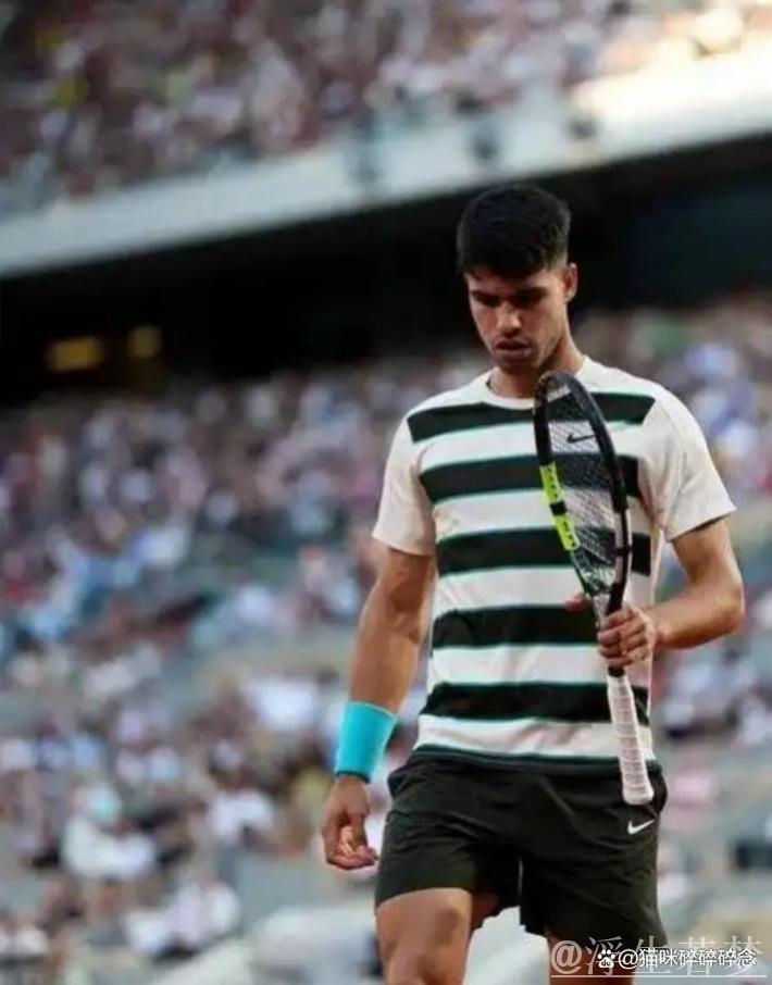 穆塞蒂伤退 阿尔卡拉斯闯入法网决赛 穆塞蒂伤退 阿尔卡拉斯闯入法网决赛