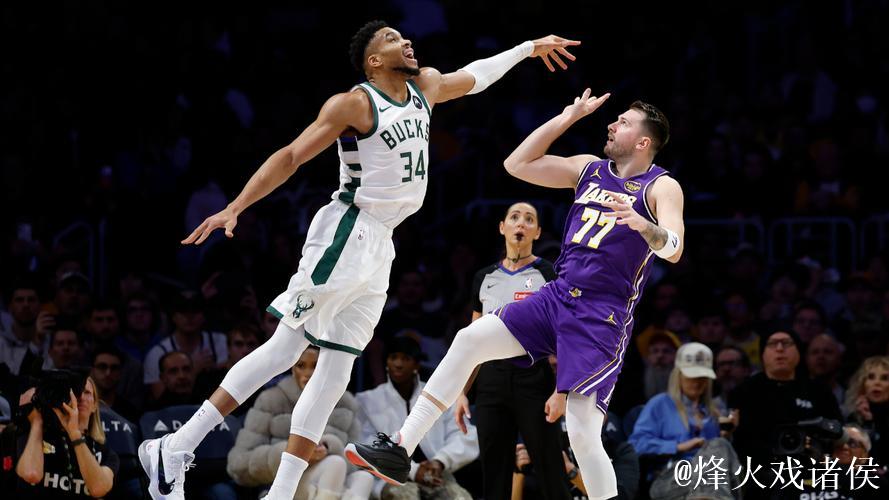 字母哥21分 雄鹿险胜湖人105-101 湖人遭遇两连败 字母哥21分 雄鹿险胜湖人105-101 湖人遭遇两连败